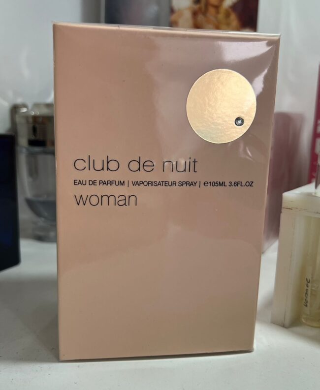 Club de nuit woman